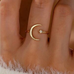 Delicate Gold moon ring